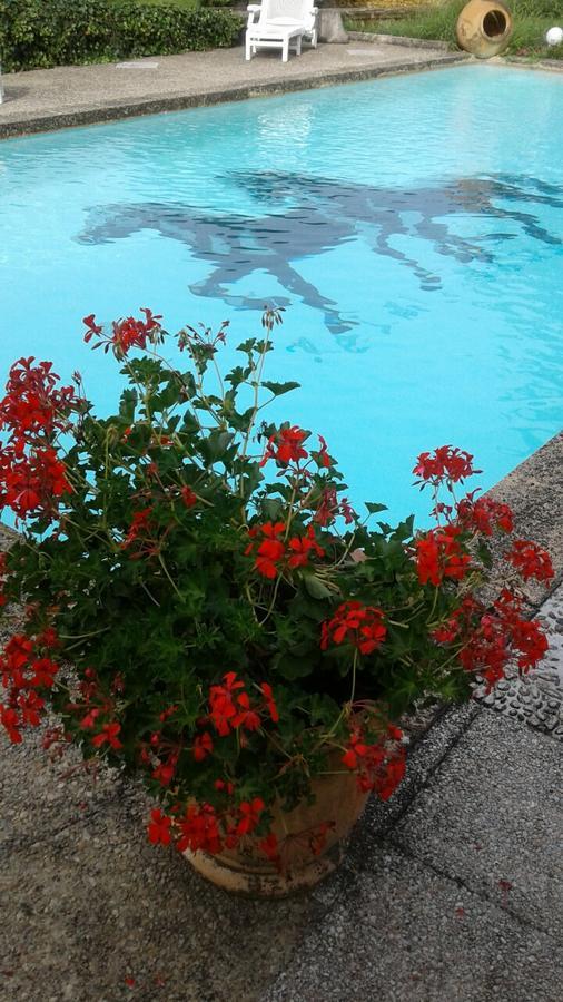 Auberge Du Relais D'Auniac กูดง-อ็อง-แกร์ซี ภายนอก รูปภาพ